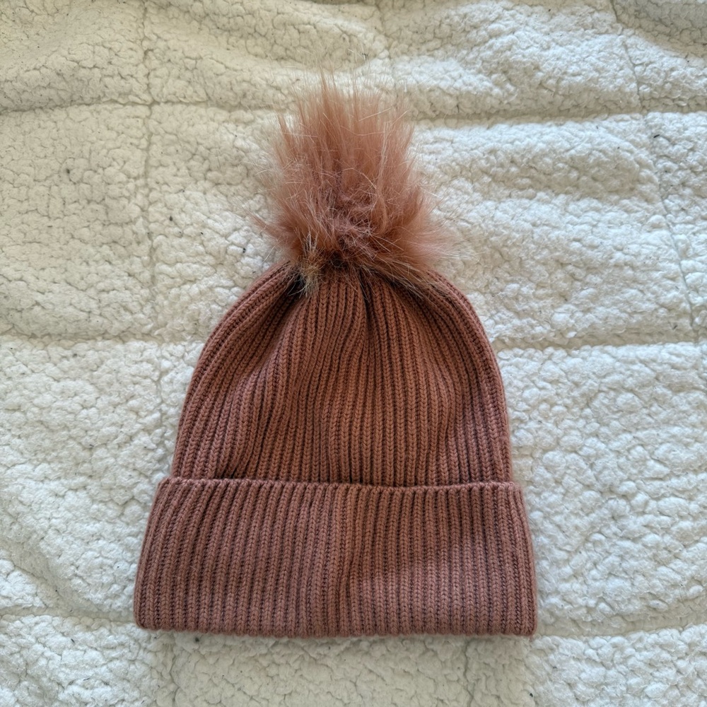 H&M Knit Beanie with Pom-Pom